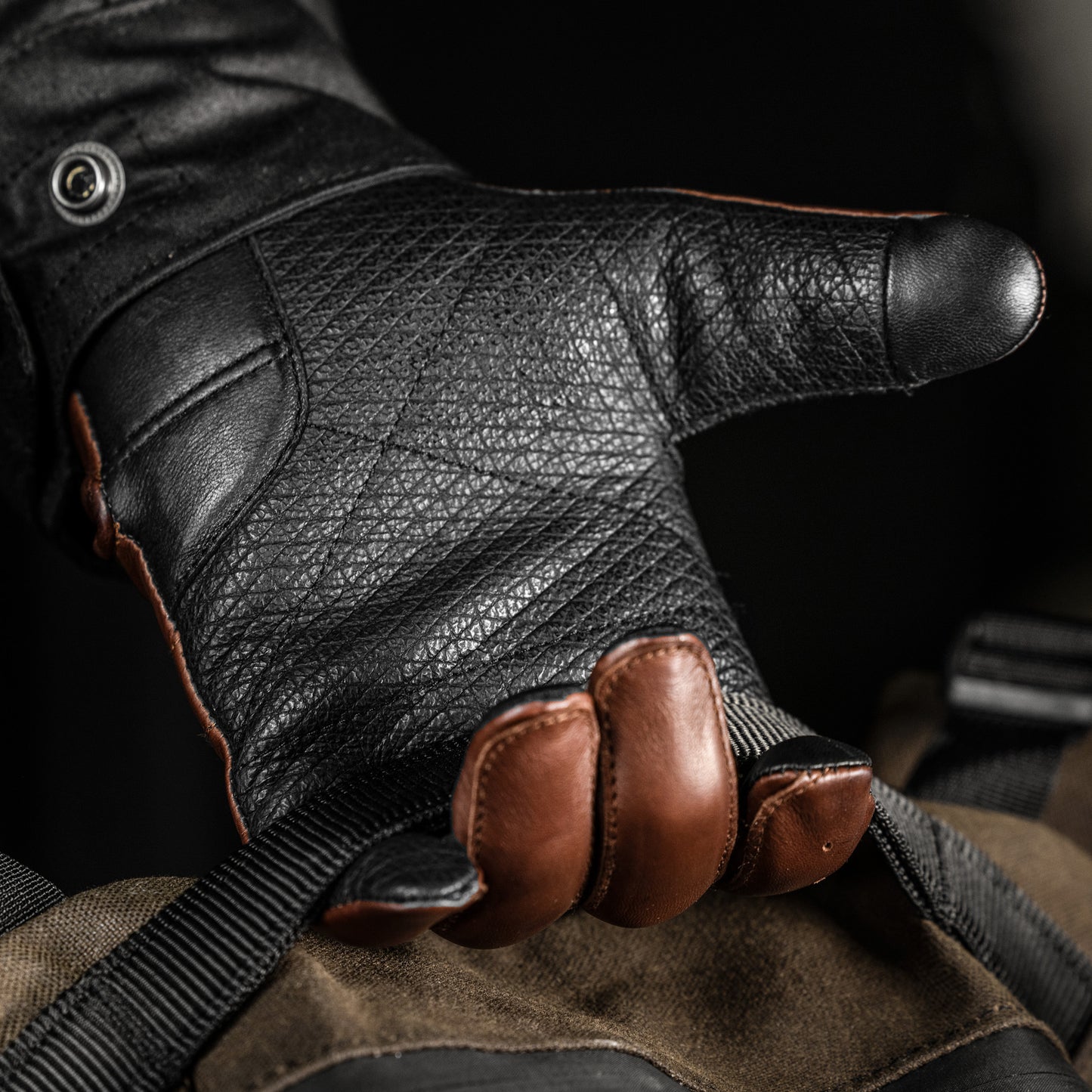 Cortex Gloves - TAD Collab', Chestnut / Black